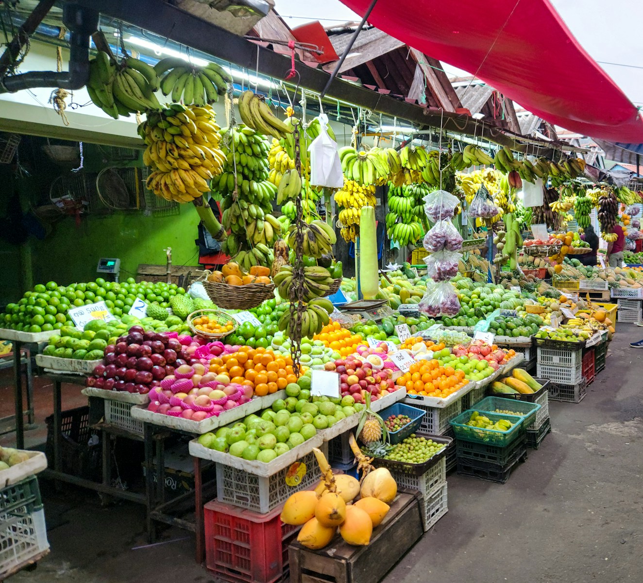 FruterÃ­a Hossain en Madrid